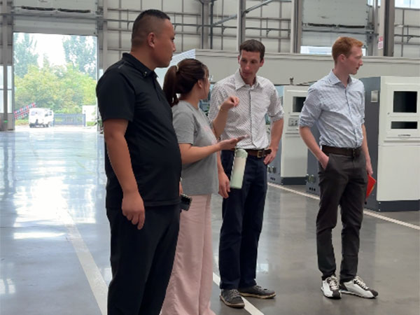Overseas-Customers-Visit-Our-Factory-for-Busbar-Bending-Machine-Recently.jpg
